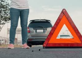 "When to Call for Emergency Towing: Signs You Need Immediate Help"